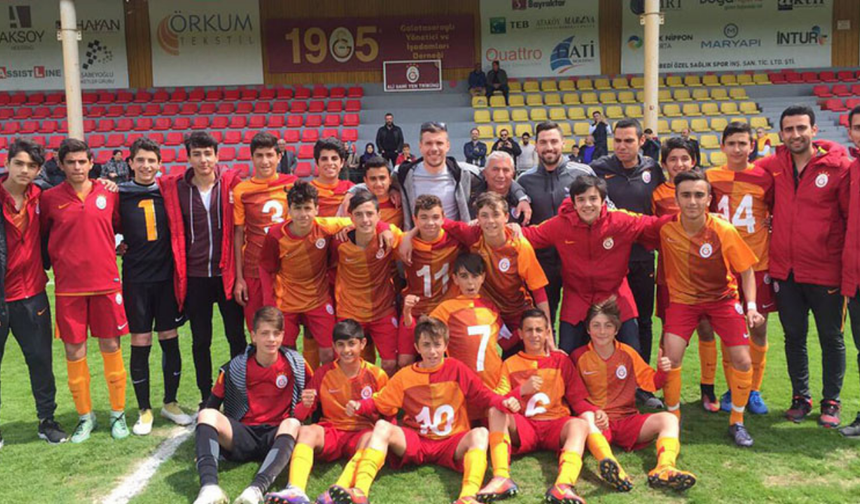 Galatasaray Futbol Okulu Kayıt Ücreti